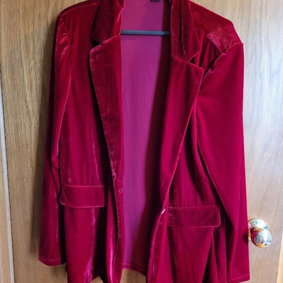 Shein red/burgundy velvet single button blazer size XL - Picture 2 of 2